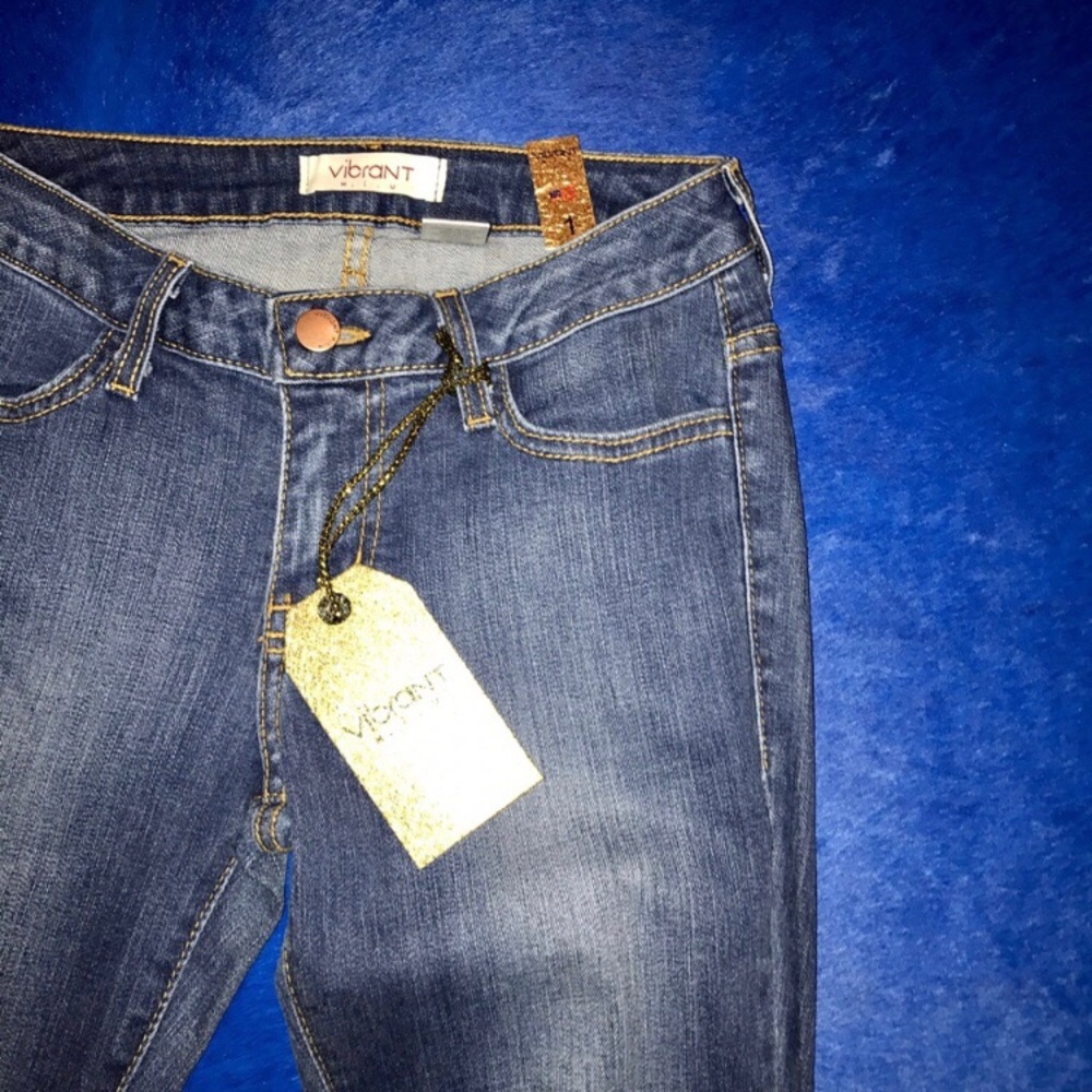 Fashion Nova/Vibrant Jeans Jr Size 9 - Picture 2 of 5